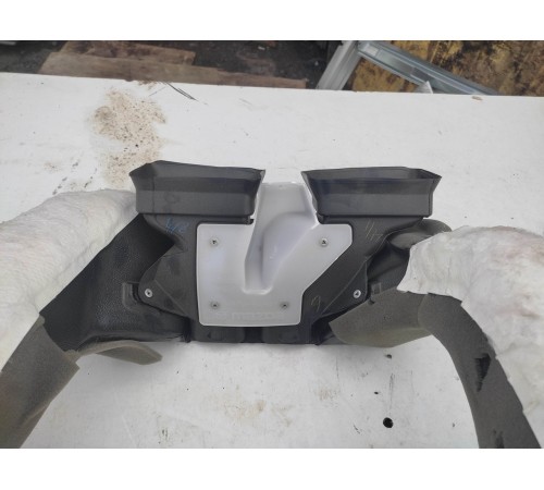 Воздуховод торпедо центральный