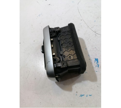 Дефлектор воздушный