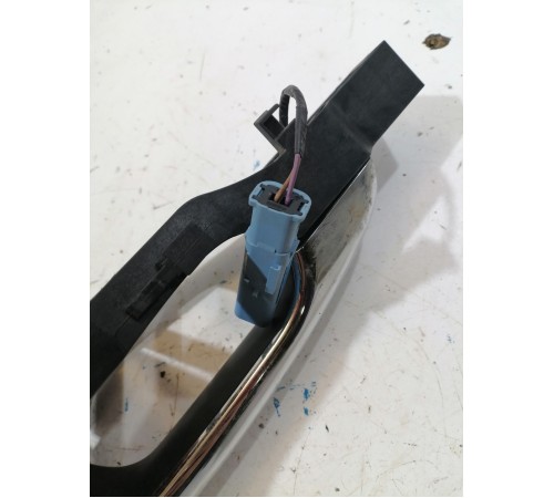 Ручка двери передняя левая наружная