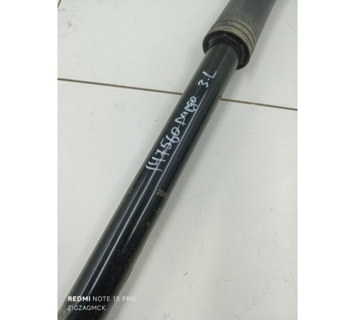 Амортизатор подвески задний