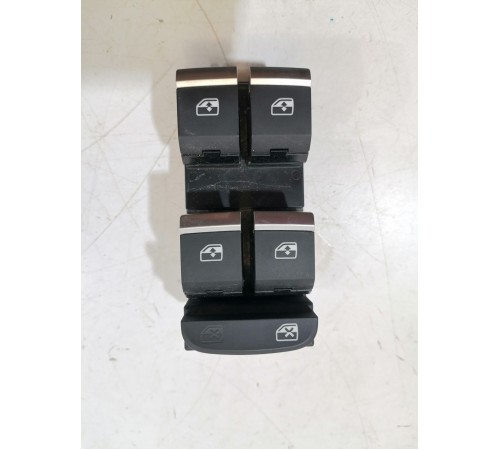 Блок кнопок стеклоподъемника