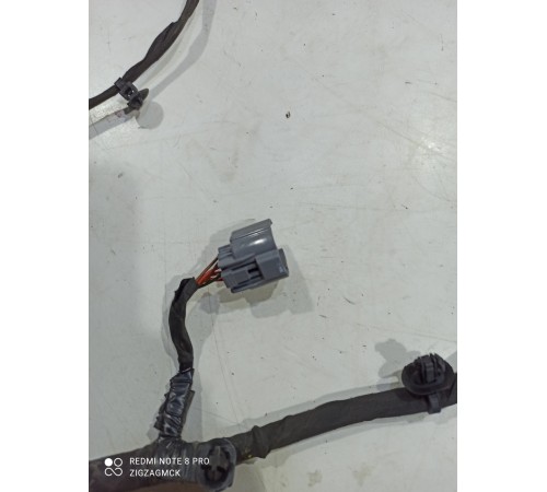 Электропроводка двери (передняя левая)