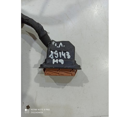 Электропроводка двери (передняя левая)