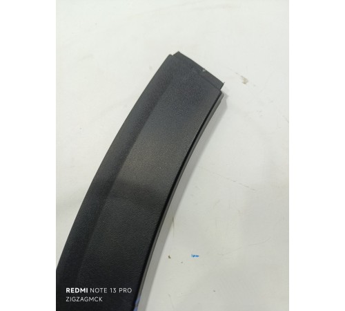 Накладка двери задняя правая