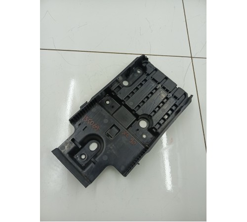 Площадка под АКБ аккумулятор