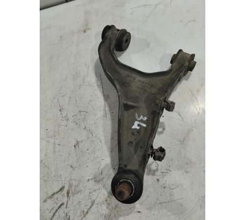 Рычаг подвески(задний левый)