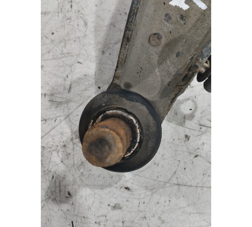 Рычаг подвески(задний левый)