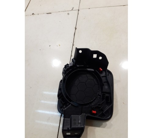 решетка динамика(задняя левая)