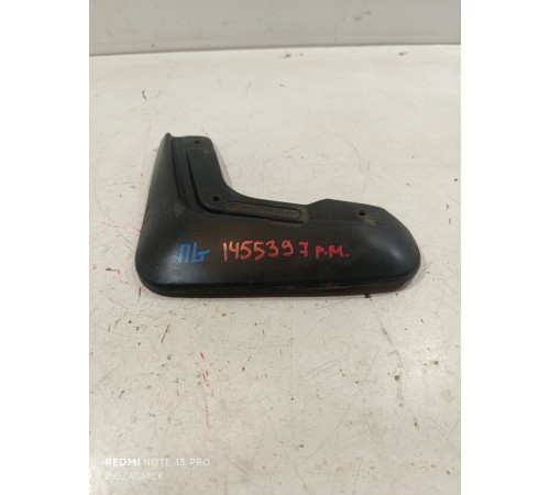 Брызговик передний левый