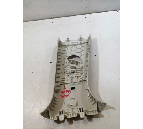 Обшивка центральной стойки левая верхняя