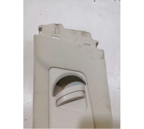 Обшивка центральной стойки левая верхняя