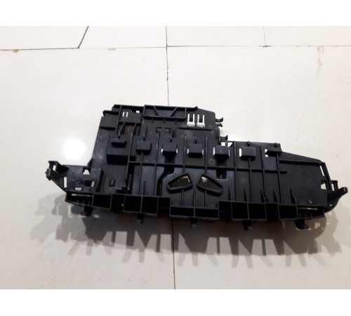 Накладка сиденья (передняя левая)