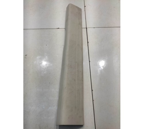 Накладка порога (передняя, левая)