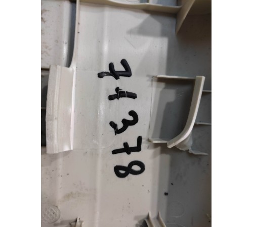 Накладка порога (передняя, левая)