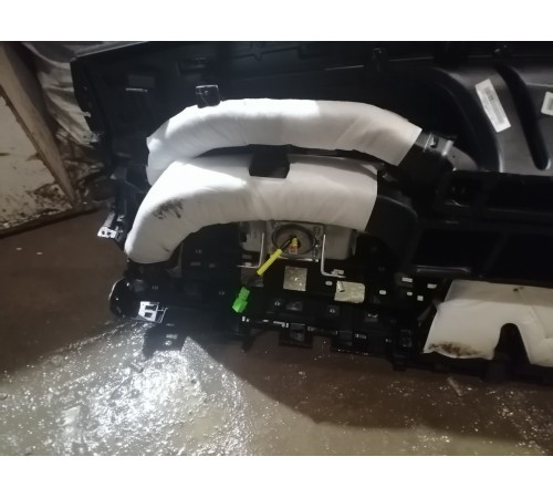 Панель передняя салона (торпедо)