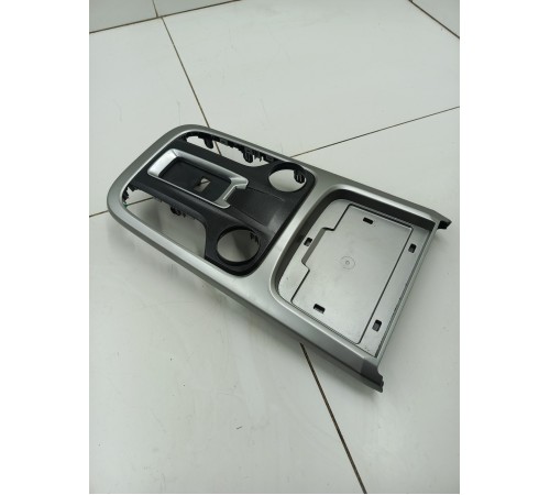 Накладка центральной консоли декоративная