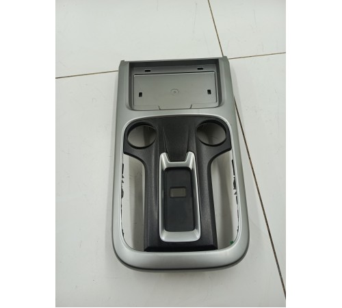 Накладка центральной консоли декоративная