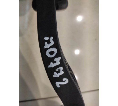 Педаль акселератора