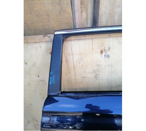 Дверь задняя левая