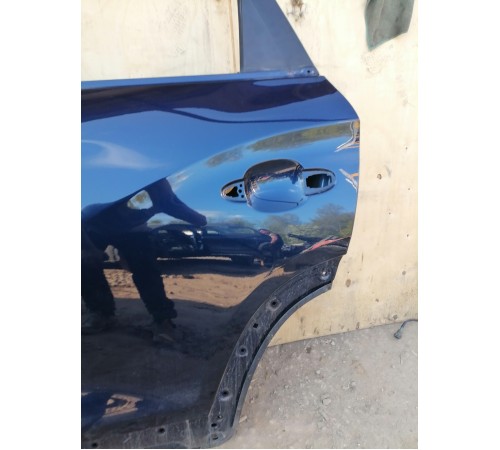 Дверь задняя левая