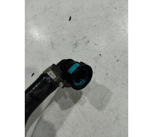 Патрубок системы охлаждения