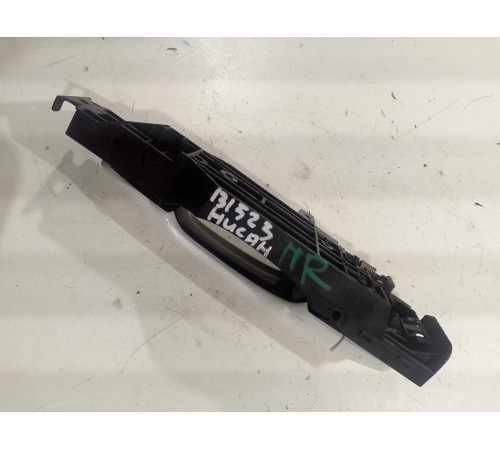 Ручка двери передняя правая (наружная)