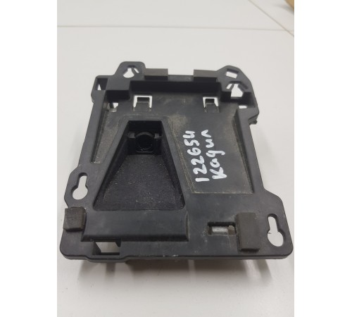 Камера переднего вида