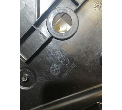 Стеклоподьемник задний правый с моторчиком