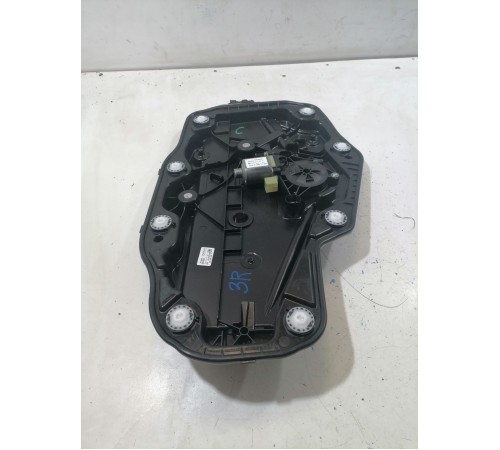 Стеклоподьемник задний правый с моторчиком