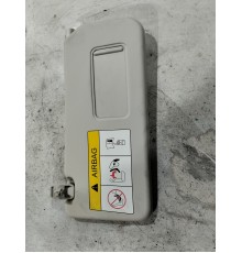 Козырек солнцезащитный правый