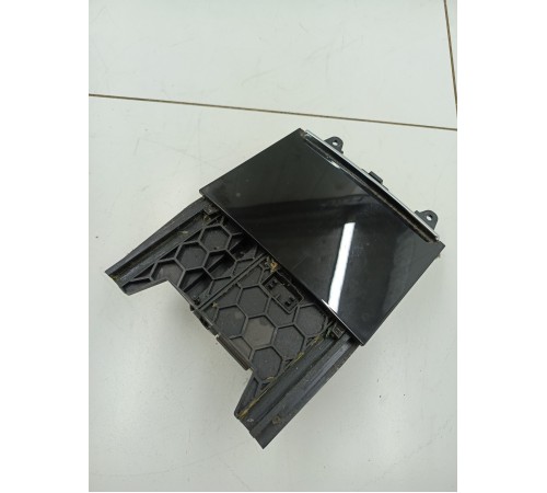 Бардачок центральной консоли малый