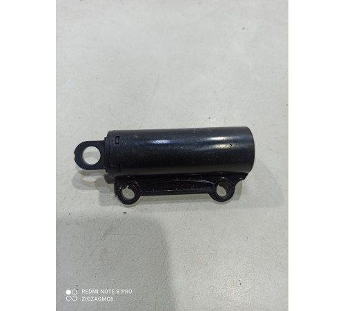 Амортизатор бардачка