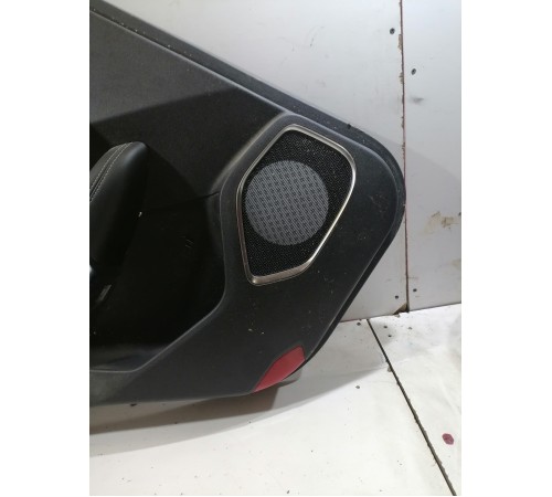 Обшивка двери задняя левая