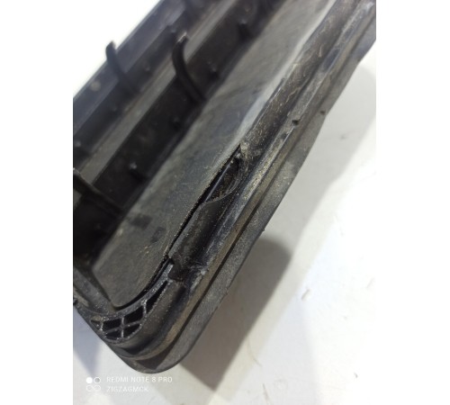 Воздуховод (правый)