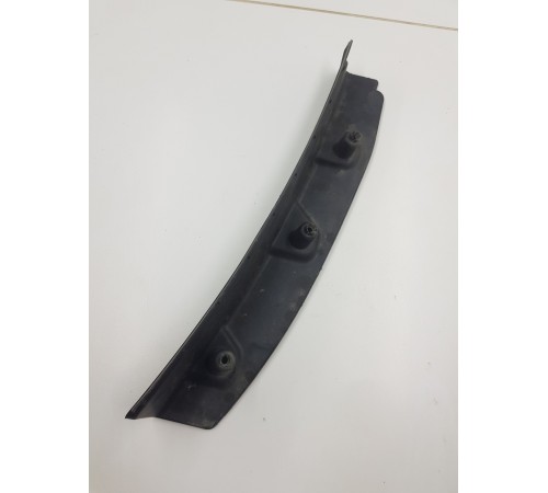 Накладка водостока левая