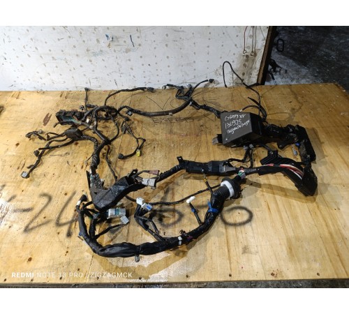 Электропроводка подкапотная с монтажным блоком