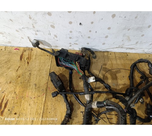 Электропроводка подкапотная с монтажным блоком