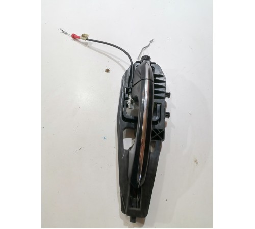 Ручка двери передняя левая наружняя