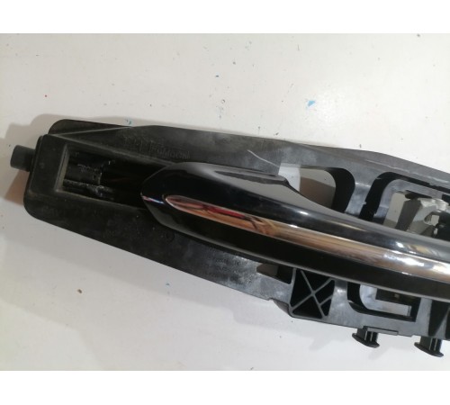 Ручка двери передняя левая наружняя