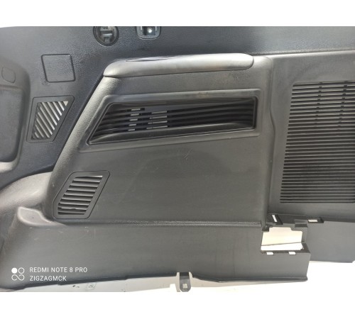 Обшивка багажника(правая)