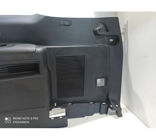 Обшивка багажника(правая)