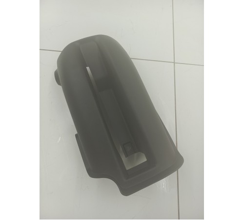 Кожух рулевой колонки нижний