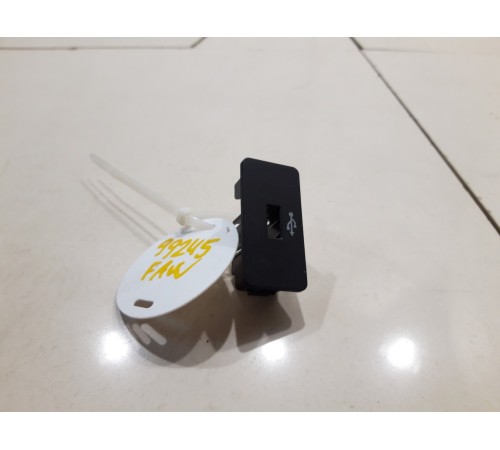 Накладка разъема USB