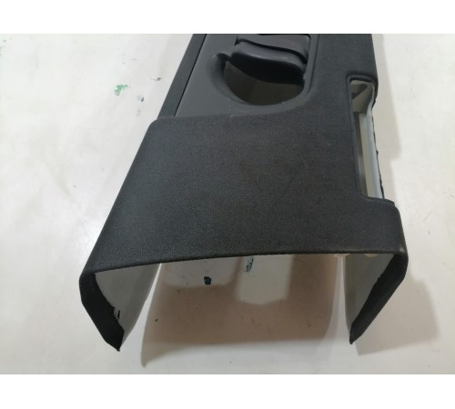 Обшивка стойки правая верхняя