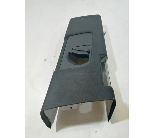 Обшивка стойки правая верхняя