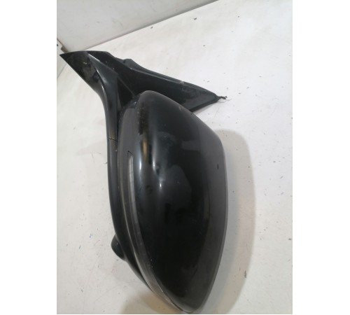 Зеркало боковое левое с камерой