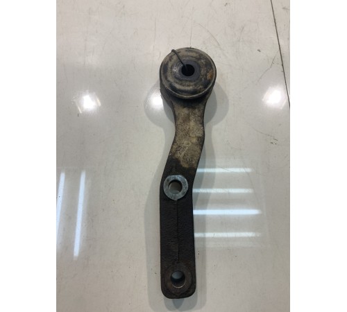 Кронштейн переднего редуктора