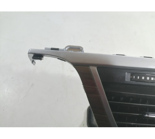 Дефлектор воздушный торпеды левый 