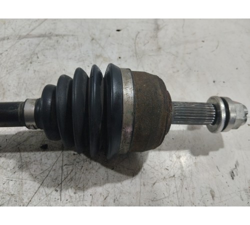 Привод (полуось) передний левый