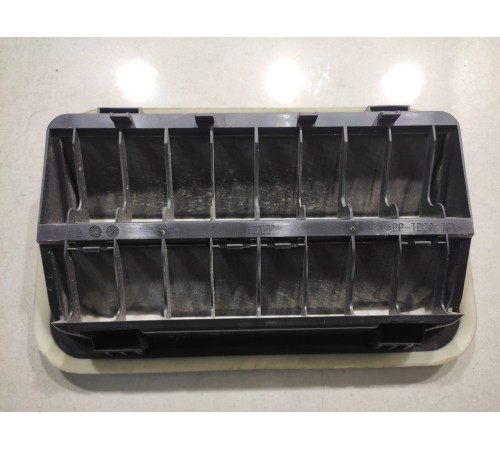 Вентиляционная решётка (правая)